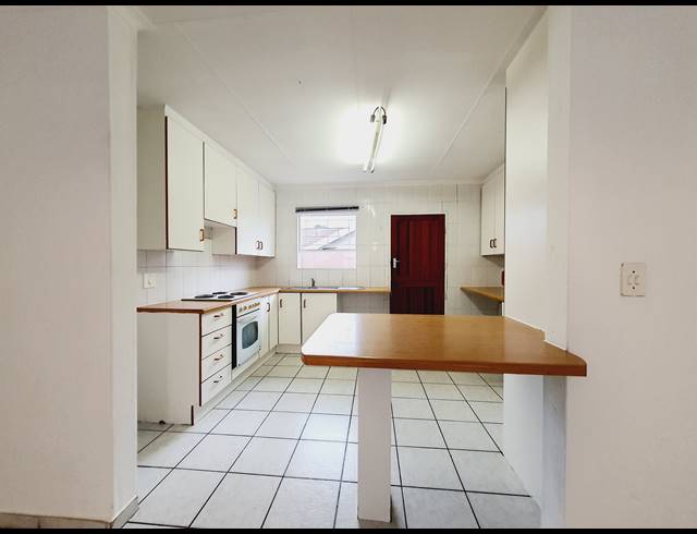3 BEDROOM CLUSTER RENTED IN HALFWAY GARDENS